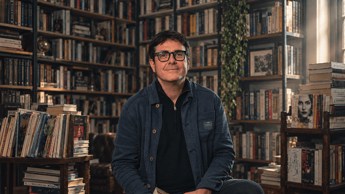 Boekmerk vier die krag van stories en lees 