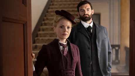Miss Scarlet And The Duke S2 E01