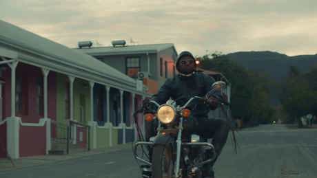 Siv Ngesi In Dam Bike