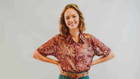 Greteli Fincham plays Elani in Alles Malan Season 2 on kykNET (DStv channel 144)