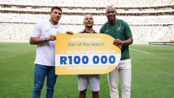 Fan wins R100k from DStv AmaFanDayz 
