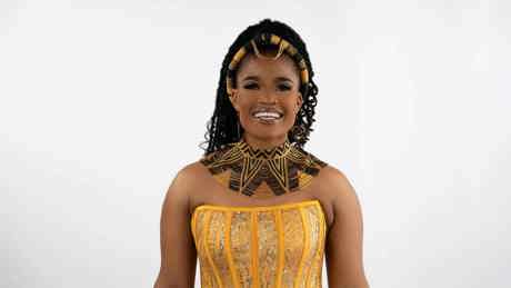 Unathi Headshot JPEG 1