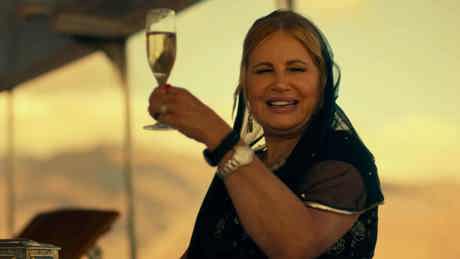 Watch Golden Globe nominee Jennifer Coolidge in The White Lotus Season 1 on Showmax now
