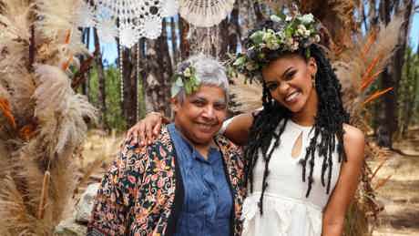 Watch Arendsvlei Season 4 Mondays-Thursdays at 19:30 on kykNET & kie (DStv Channel 145)  